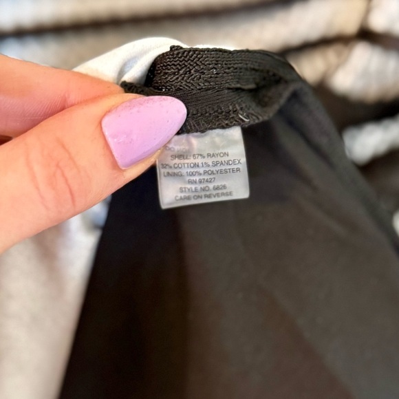 Dolce Cabo Black and White Floral Lace Blouse Top- Size Small - Picture 5 of 5